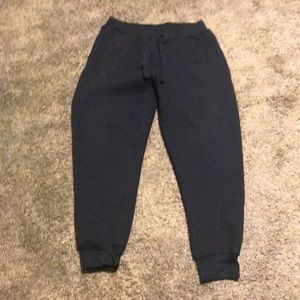 Fat Farm🔥gently used Black sweatpants w/drawstring/Hoodie (Sz.M) mens/women💐